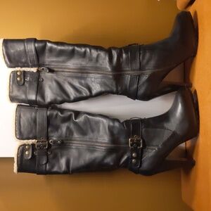 Aldo Seigle black leather and shearling heeled boot